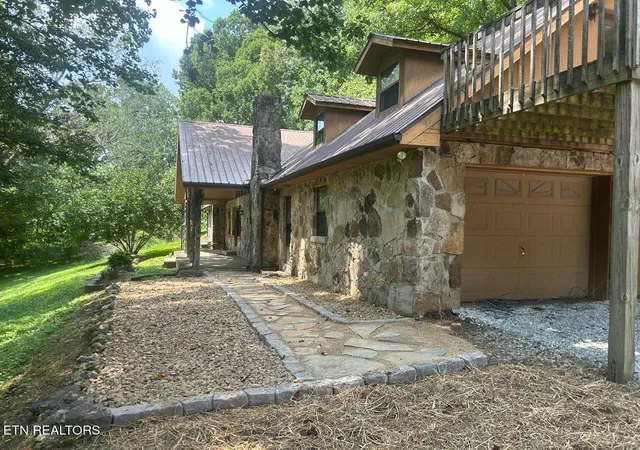 Photo 3 of Single family home for sale at 3510 Blackburn Hl Dr, Cookeville, TN 38501 | MLS# 1351334 | Listing updated on 2026-08-17