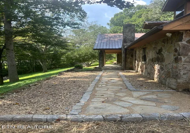 Photo 4 of Single family home for sale at 3510 Blackburn Hl Dr, Cookeville, TN 38501 | MLS# 1351334 | Listing updated on 2026-08-17