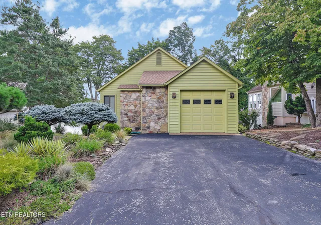 1st image of 50 Hickory Cove Ln, Crossville, TN 38558 | MLS# 1351008