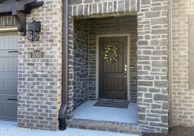 Photo 3 of Single family home for sale at 3005 Sycamore Crk Ln, Knoxville, TN 37931 | MLS# 1351104 | Listing updated on 2026-09-18