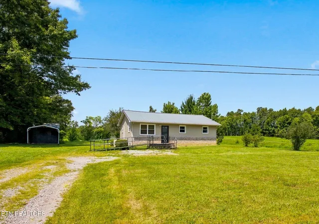 Photo 3 of Sale Pending at 11941 N Highway 127, Crossville, TN 38571 | MLS# 1352291 | Listing updated on 2026-09-01