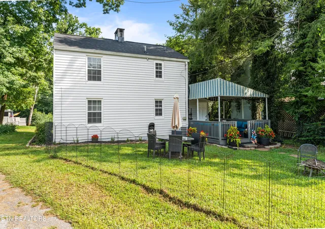 image of 216 Oak Rd, Norris, TN 37828 | MLS# 1351056