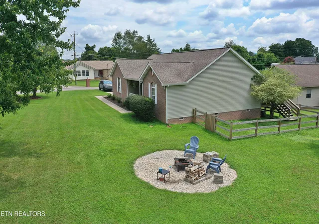 2nd image of 192 Pecan Cir, Corryton, TN 37721 | MLS# 1351723