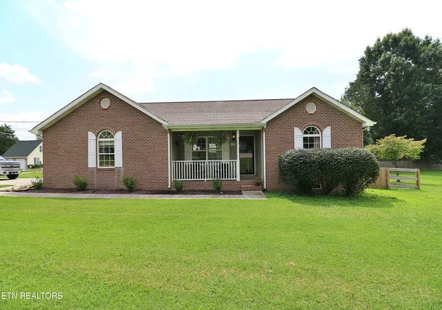 Photo 3 of Single family home for sale at 192 Pecan Cir, Corryton, TN 37721 | MLS# 1351723 | Listing updated on 2026-09-21