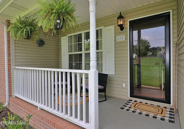 Photo 4 of Single family home for sale at 192 Pecan Cir, Corryton, TN 37721 | MLS# 1351723 | Listing updated on 2026-09-21