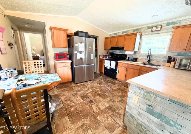 4th image of 1043 Sitting Bull Point Point, Crossville, TN 38572 | MLS# 1351096