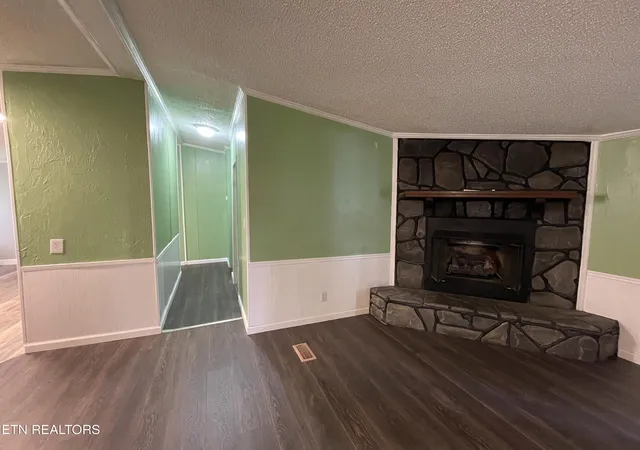 3rd image of 402 Long St, Englewood, TN 37329 | MLS# 1351260