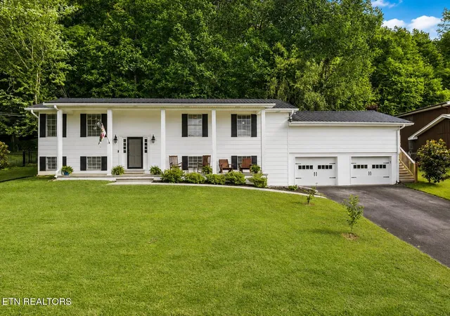 Photo 1 of Single family home for sale at 3744 Hilldale Dr, Cleveland, TN 37312 | MLS# 1351156 | Listing updated on 2026-09-14