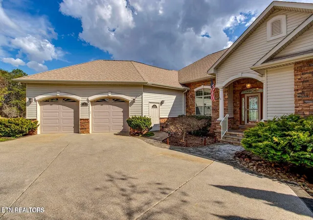 2nd image of 130 Lake Vista Dr, Greenback, TN 37742 | MLS# 1351115