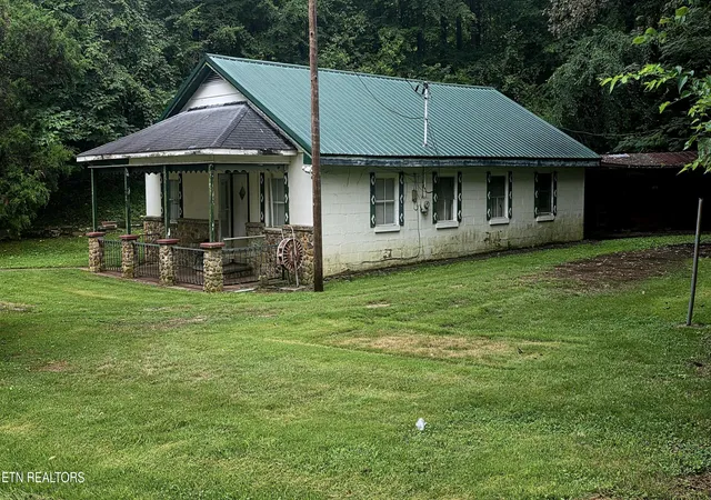 2nd image of 248 Walnut Grove Rd, Kingston, TN 37763 | MLS# 1351145