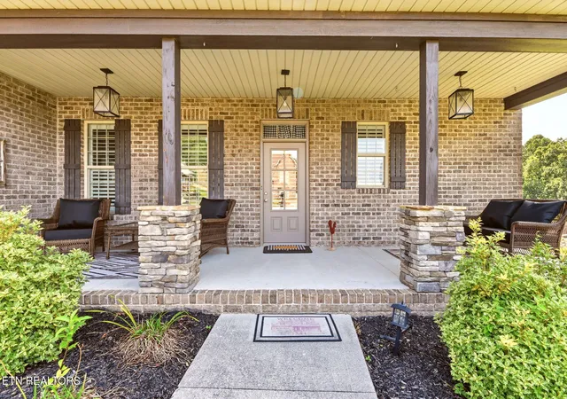 2nd image of 103 Crest Pointe Ln, Oak Ridge, TN 37830 | MLS# 1351839