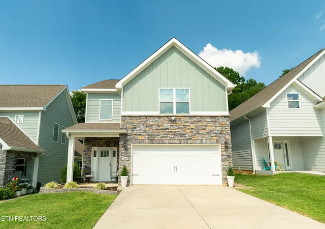 Photo 1 of Sale Pending at 7815 Train Sta Way, Knoxville, TN 37931 | MLS# 1351199 | Listing updated on 2026-08-20