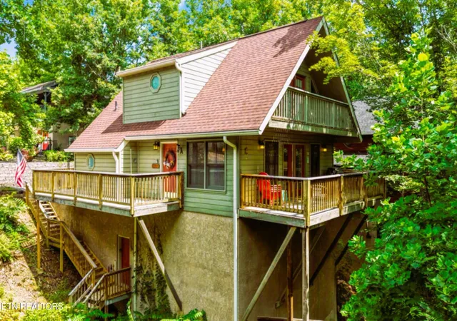 1st image of 333 Woodridge Wy, Pigeon Forge, TN 37863 | MLS# 1351193
