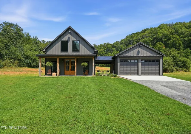 1st image of 153 Lancer Rd, Harriman, TN 37748 | MLS# 1351214