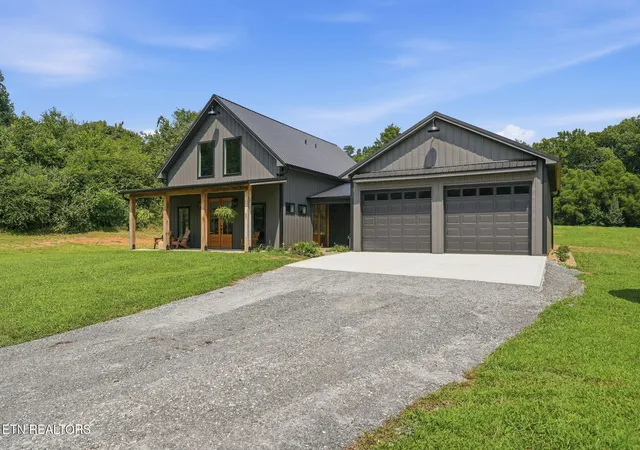 2nd image of 153 Lancer Rd, Harriman, TN 37748 | MLS# 1351214
