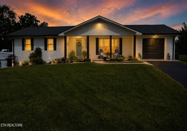 2nd image of 1679 Brookview Dr, Dandridge, TN 37725 | MLS# 1351324