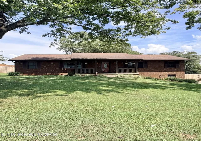 Photo 2 of Single family home for sale at 3635 Lakeside Dr, Louisville, TN 37777 | MLS# 1351247 | Listing updated on 2026-09-16