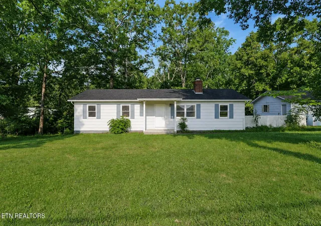 1st image of 682 Dunbar Rd, Crossville, TN 38572 | MLS# 1351401