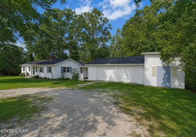 4th image of 682 Dunbar Rd, Crossville, TN 38572 | MLS# 1351401