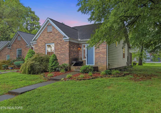 Photo 1 of Sale Pending at 612 Idlewood Ln #Apt. D, Knoxville, TN 37923 | MLS# 1351262 | Listing updated on 2026-09-15
