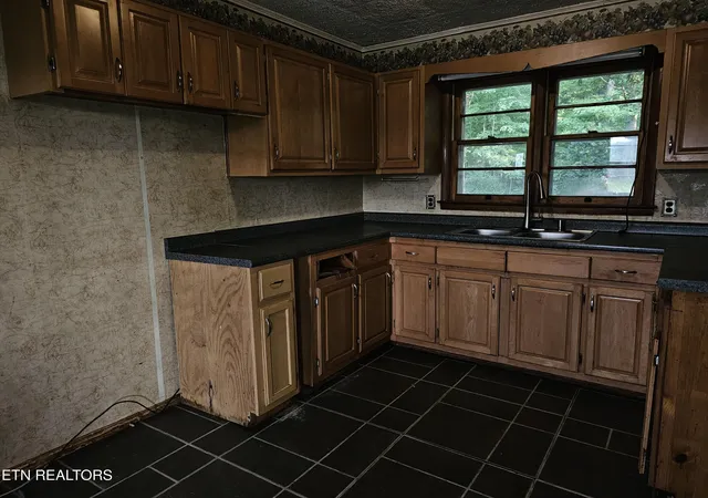 Photo 3 of Single family home for sale at 118 County Rd 503, Englewood, TN 37329 | MLS# 1351188 | Listing updated on 2026-10-01