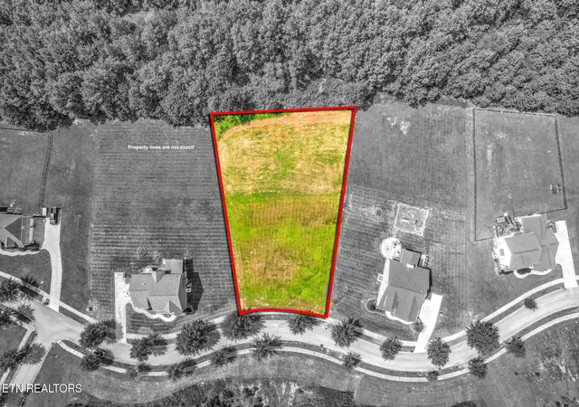 2nd image of 114 W Elderberry St, Oak Ridge, TN 37830 | MLS# 1351220