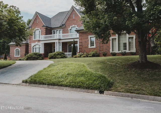 2nd image of 1633 Wembley Hills Rd, Knoxville, TN 37922 | MLS# 1351233
