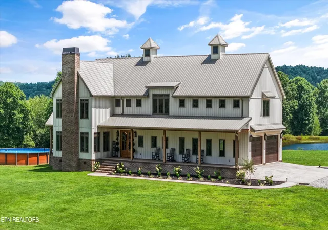 1st image of 240 John Nitzscheke Rd, Sunbright, TN 37872 | MLS# 1351322