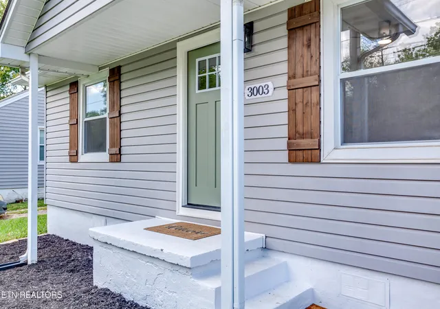 Photo 1 of Single family home for sale at 3003 Boright Dr, Knoxville, TN 37917 | MLS# 1351298 | Listing updated on 2026-10-07