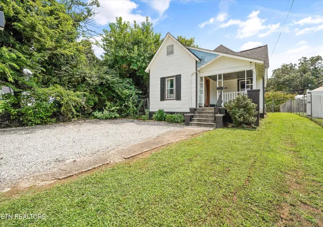4th image of 2024 Lawson Ave, Knoxville, TN 37917 | MLS# 1351385
