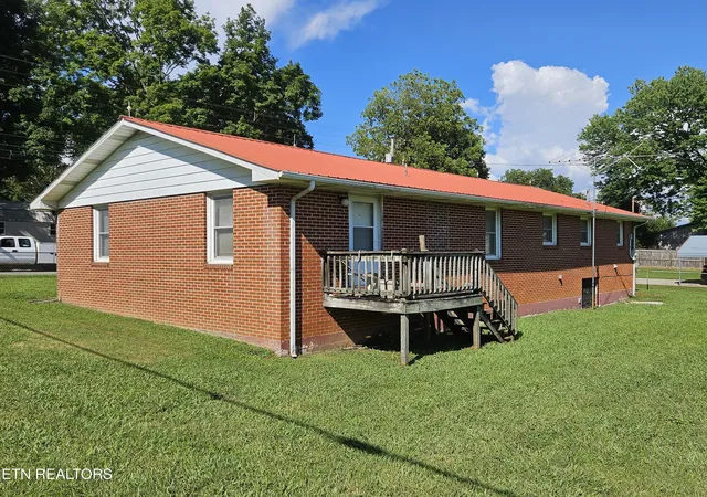 5th image of 299 Mountain St, Doyle, TN 38559 | MLS# 1351287