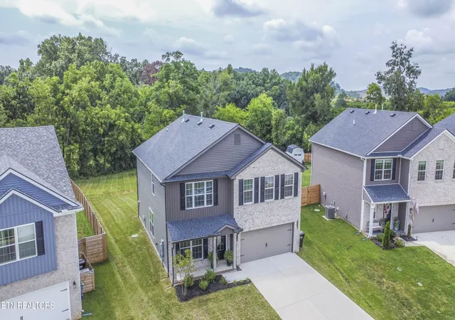 4th image of 1691 Hickory Meadows Dr, Knoxville, TN 37932 | MLS# 1351248