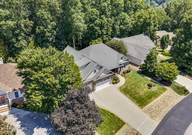3rd image of 203 Sioux Pl, Loudon, TN 37774 | MLS# 1351633