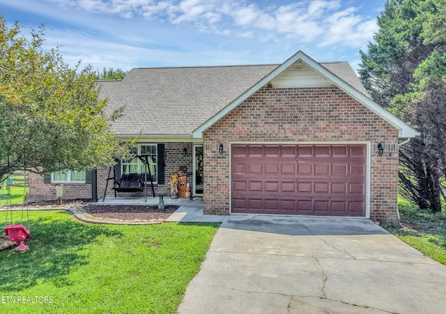 Photo 1 of Sale Pending at 6630 Howard School Rd, Maryville, TN 37801 | MLS# 1351356 | Listing updated on 2026-09-23