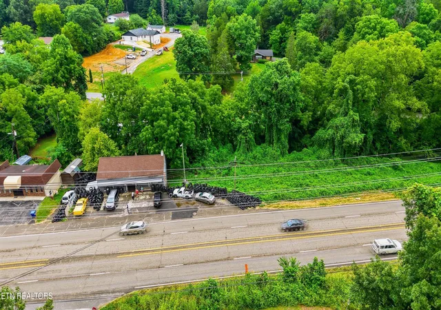 2nd image of 125 Kimberlin Heights Rd, Kimberlin Heights, TN 37920 | MLS# 1351826