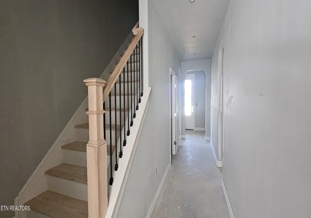 Photo 3 of Single family home for sale at 12850 Hemlock Grv Ln, Knoxville, TN 37922 | MLS# 1351346 | Listing updated on 2026-09-07