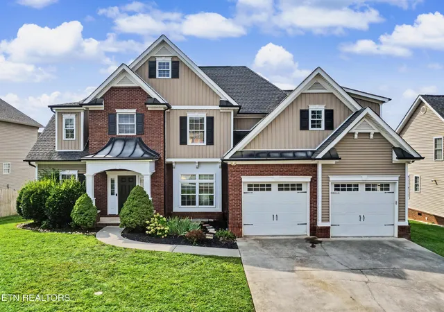 Photo 1 of Single family home for sale at 10335 Clover Ridge Ln, Knoxville, TN 37931 | MLS# 1351312 | Listing updated on 2026-09-17