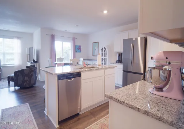 4th image of 932 Blue Jay Wy, Morristown, TN 37813 | MLS# 1351357