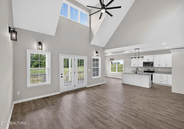3rd image of 668 Jefferson Rd, Smithville, TN 37166 | MLS# 1351391