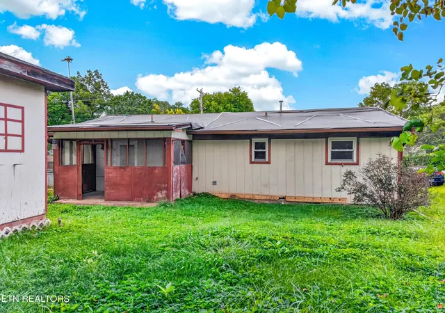 5th image of 700 Center St, Morristown, TN 37813 | MLS# 1351345
