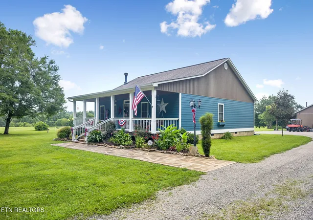 2nd image of 1551 Peters Ford Rd, Jamestown, TN 38556 | MLS# 1351361