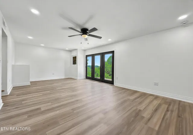 Photo 4 of Condo for sale at 1946 Cherokee Blf Dr, Knoxville, TN 37920 | MLS# 1351750 | Listing updated on 2026-09-06