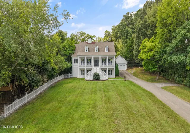 2nd image of 9913 Bluegrass Rd, Knoxville, TN 37922 | MLS# 1351562
