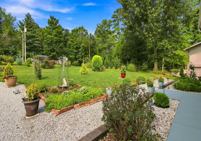 5th image of 212 Cogdill Rd, Knoxville, TN 37922 | MLS# 1351368