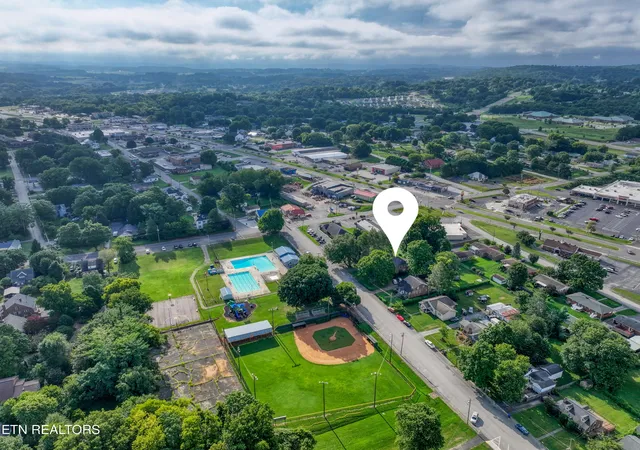 Photo 38 of Single family home for sale at 711 W Jefferson St, Jefferson City, TN 37760 | MLS# 1351564 | Listing updated on 2026-08-12