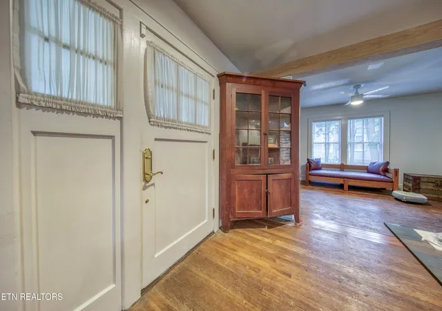 Photo 4 of Single family home for sale at 711 W Jefferson St, Jefferson City, TN 37760 | MLS# 1351564 | Listing updated on 2026-08-12