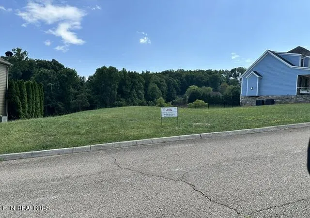 3rd image of 481 Laurel Ridge Ln, Knoxville, TN 37922 | MLS# 1351742