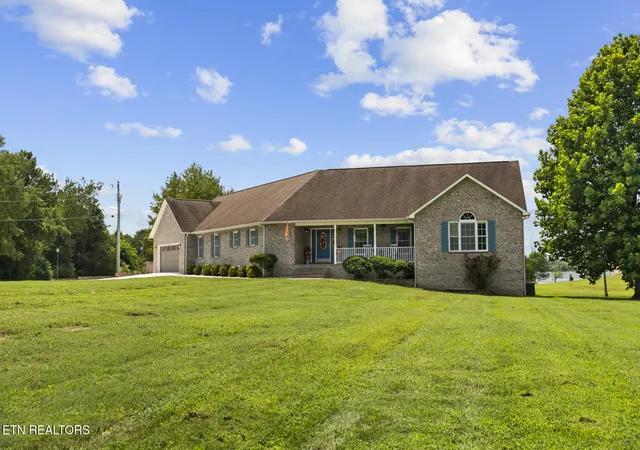 2nd image of 220 Sherman Cir, Kingston, TN 37763 | MLS# 1351423