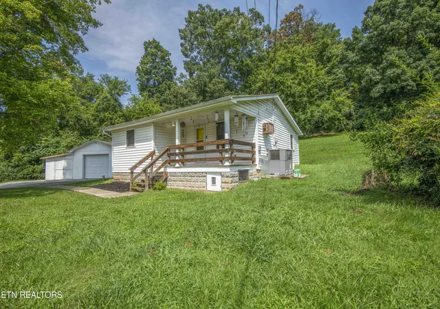 2nd image of 8713 Old Maynardville Pike, Knoxville, TN 37938 | MLS# 1351819