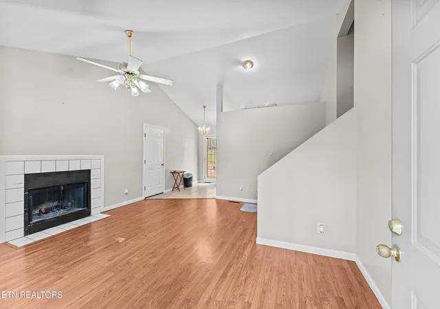 Photo 3 of Single family home for sale at 7317 Vahid Rd, Knoxville, TN 37920 | MLS# 1351392 | Listing updated on 2026-09-10